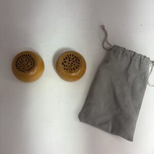 Woodulisten Carved Beechwood Mini Bluetooth Speaker Set No Box